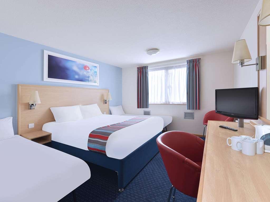 Travelodge Droitwich Rum bild