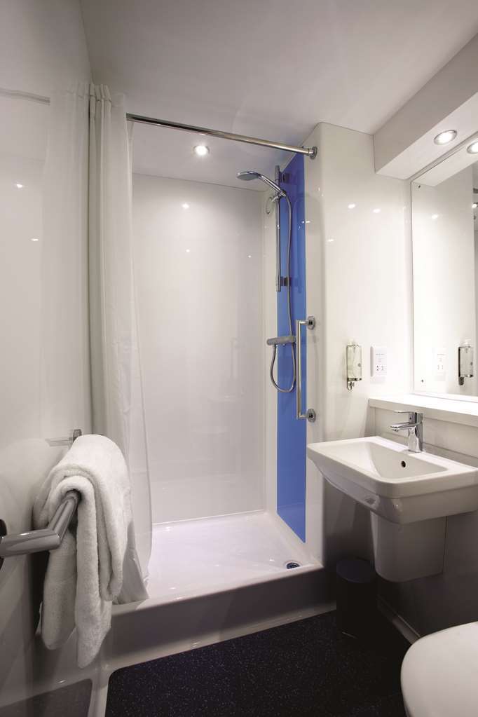 Travelodge Droitwich Rum bild