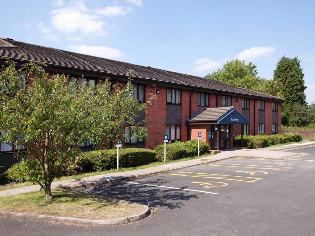Travelodge Droitwich Exteriör bild